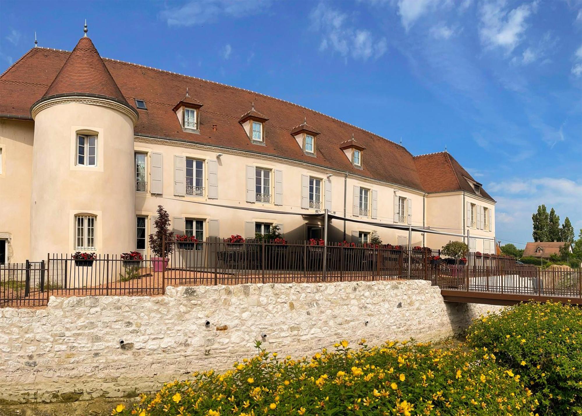 Chateau Du Bost - Teritoria Bellerive sur Allier Bagian luar foto